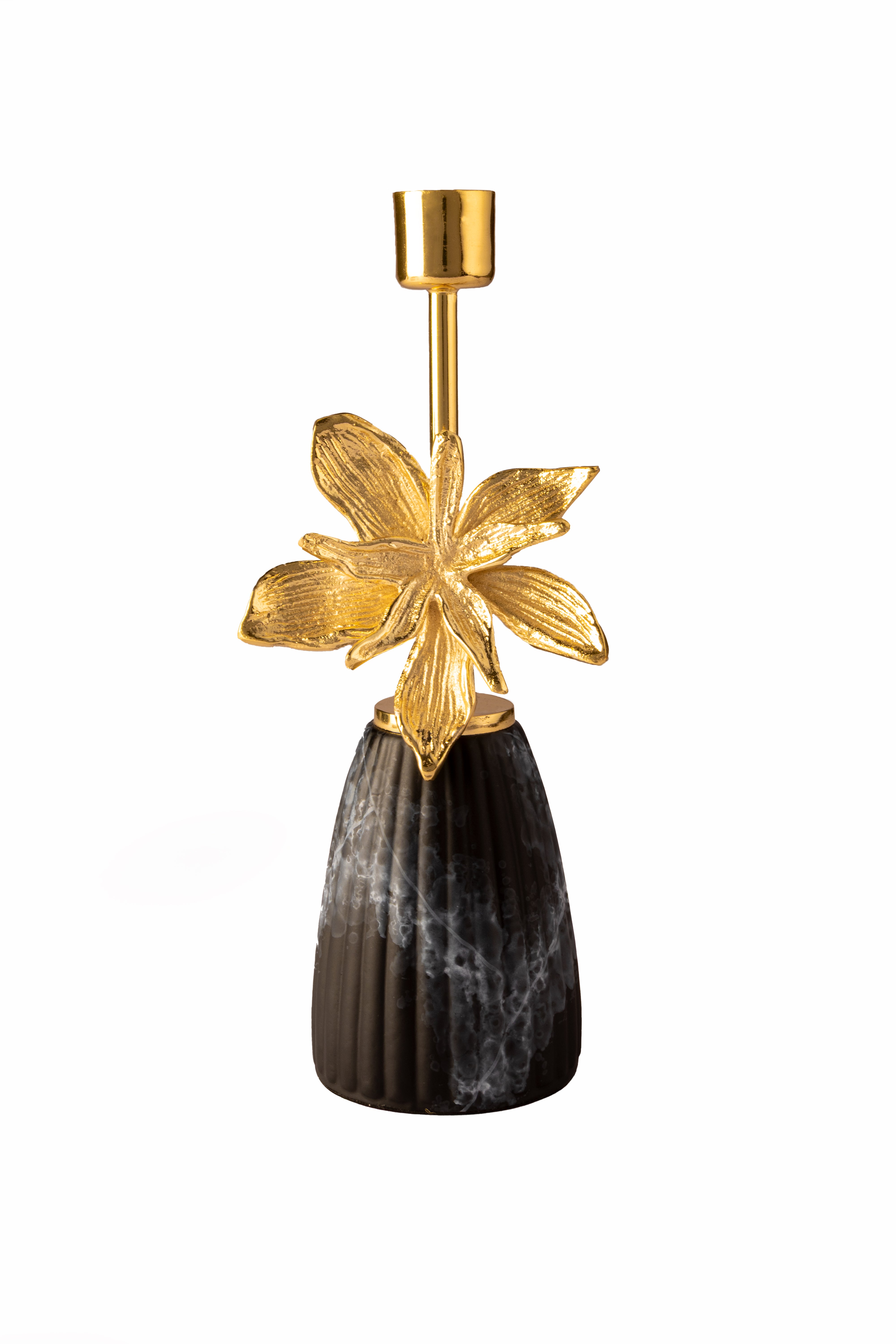 Saman Candle Holder