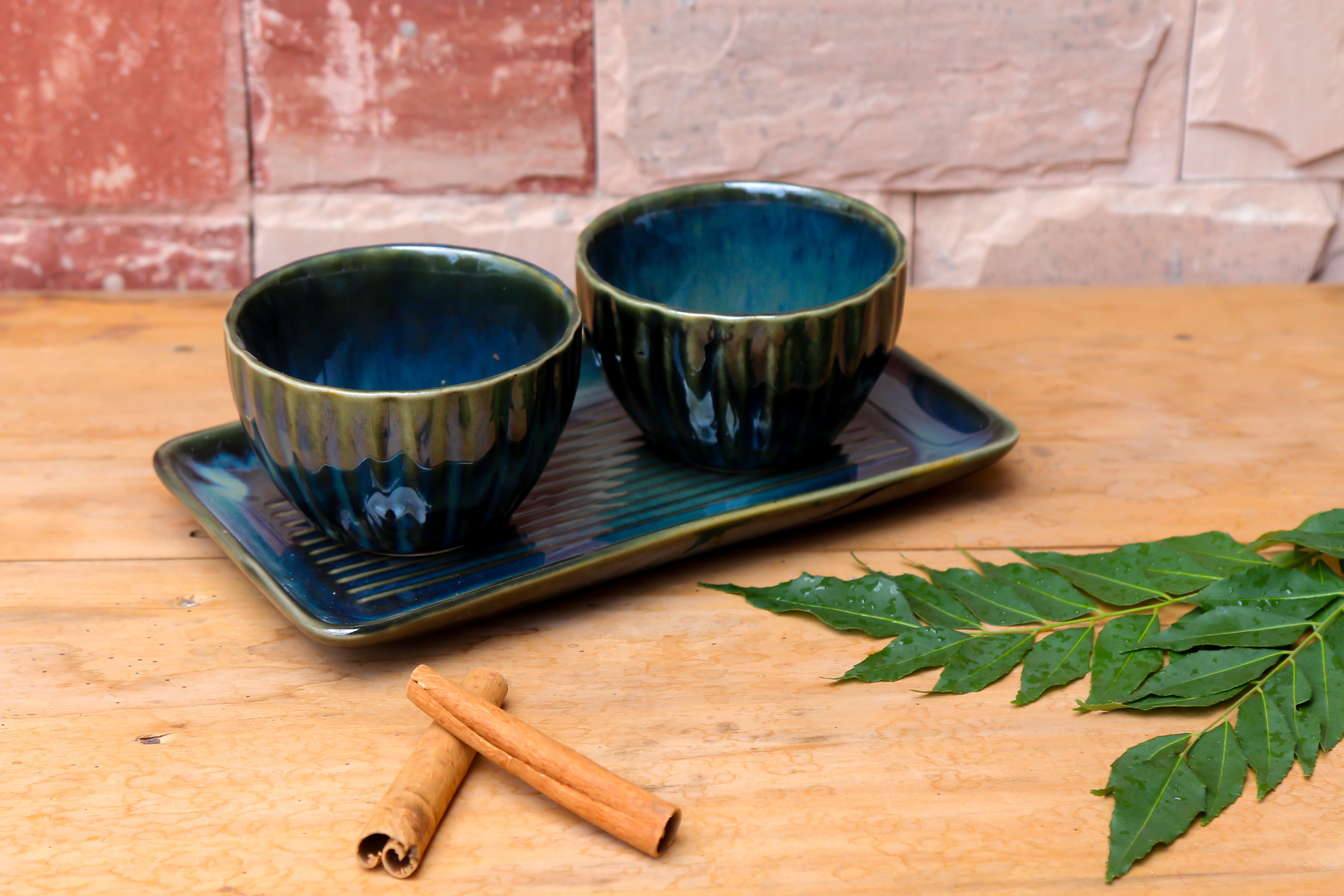 Moss Green Snack Bowl (Set of Two) and Platter