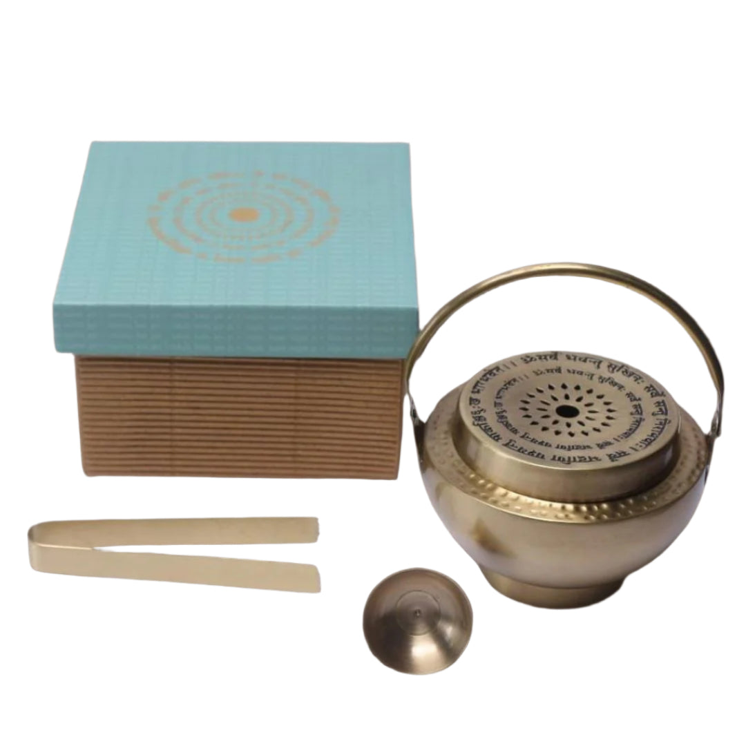 Aromatherapy burner that comes with tongs and an optional gift box