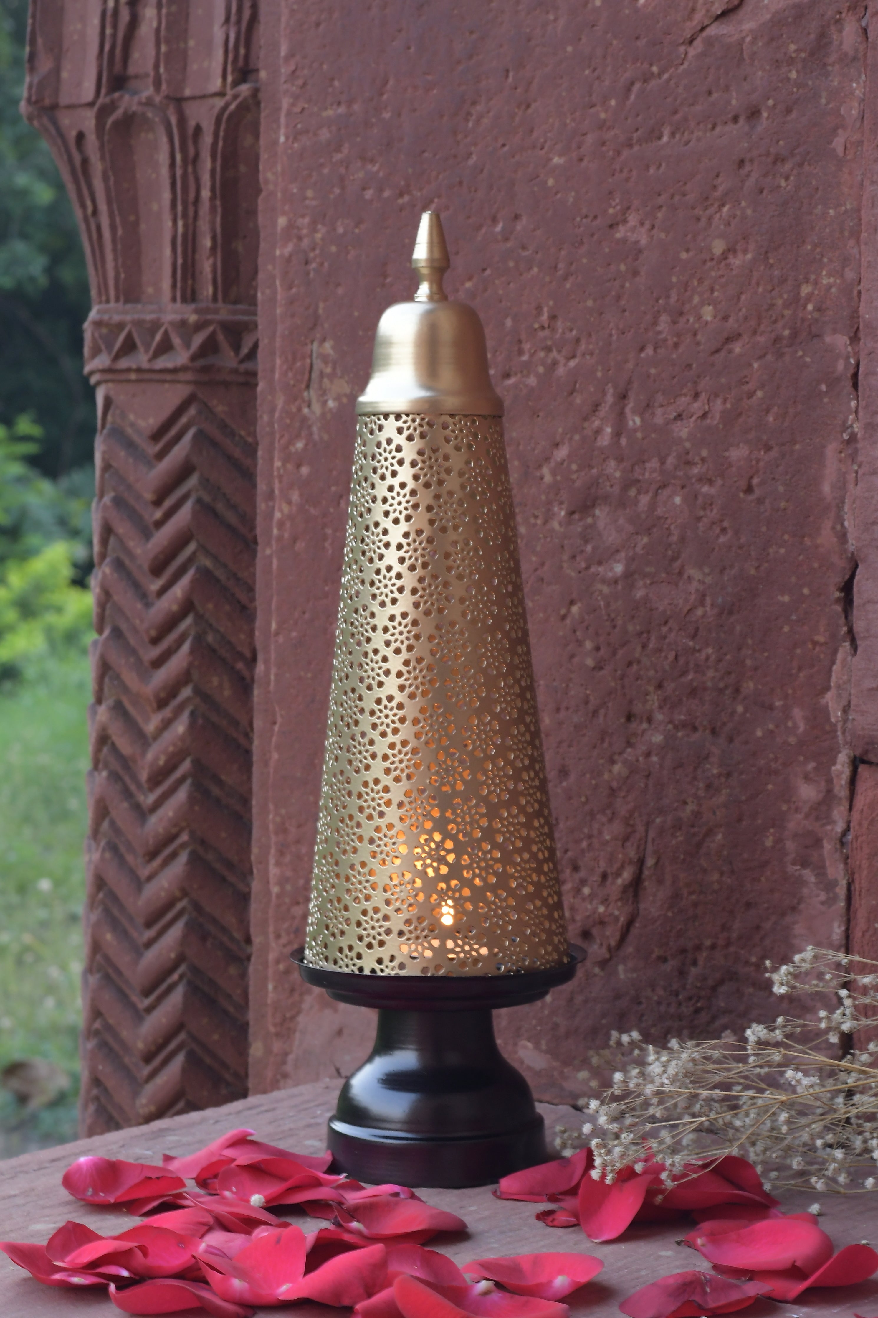 Minar Tealight Holder