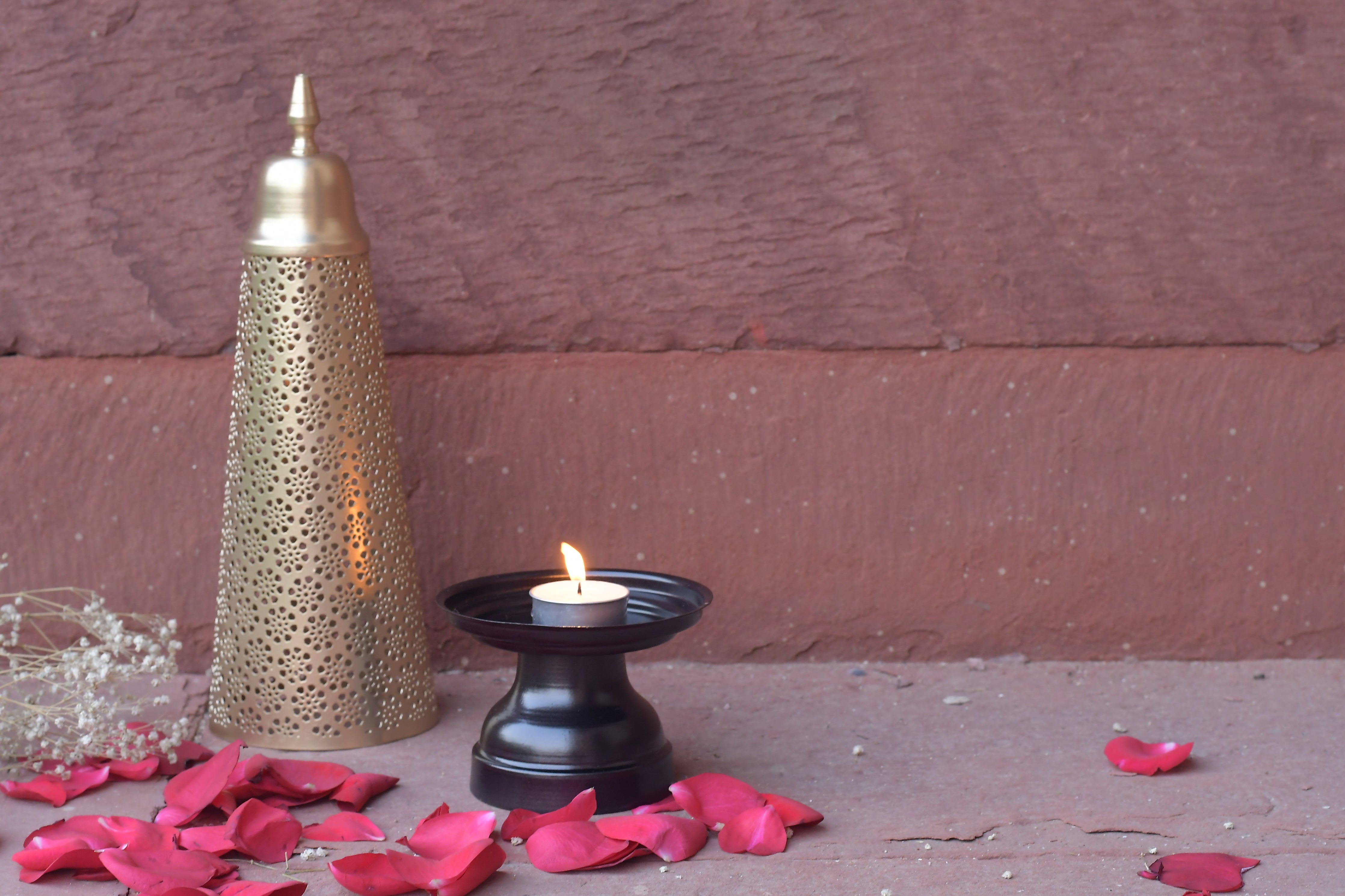 Minar Tealight Holder